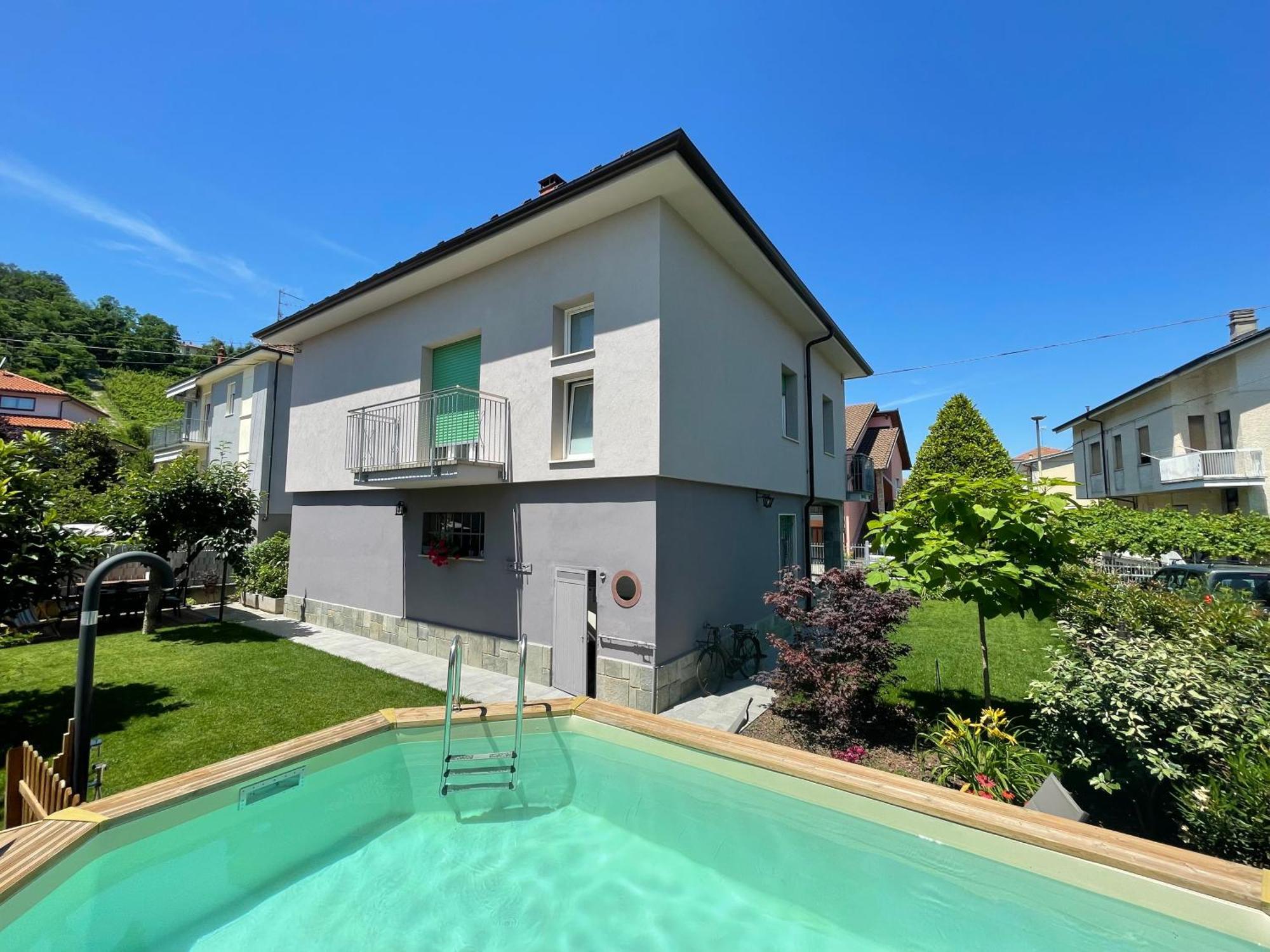 アルバ Casa Piero, Relax E Piscina Privata Tra Le Colline Delle Langheヴィラ エクステリア 写真