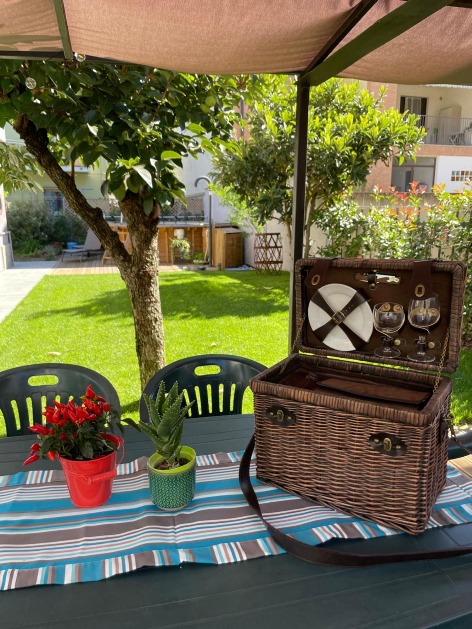 アルバ Casa Piero, Relax E Piscina Privata Tra Le Colline Delle Langheヴィラ エクステリア 写真