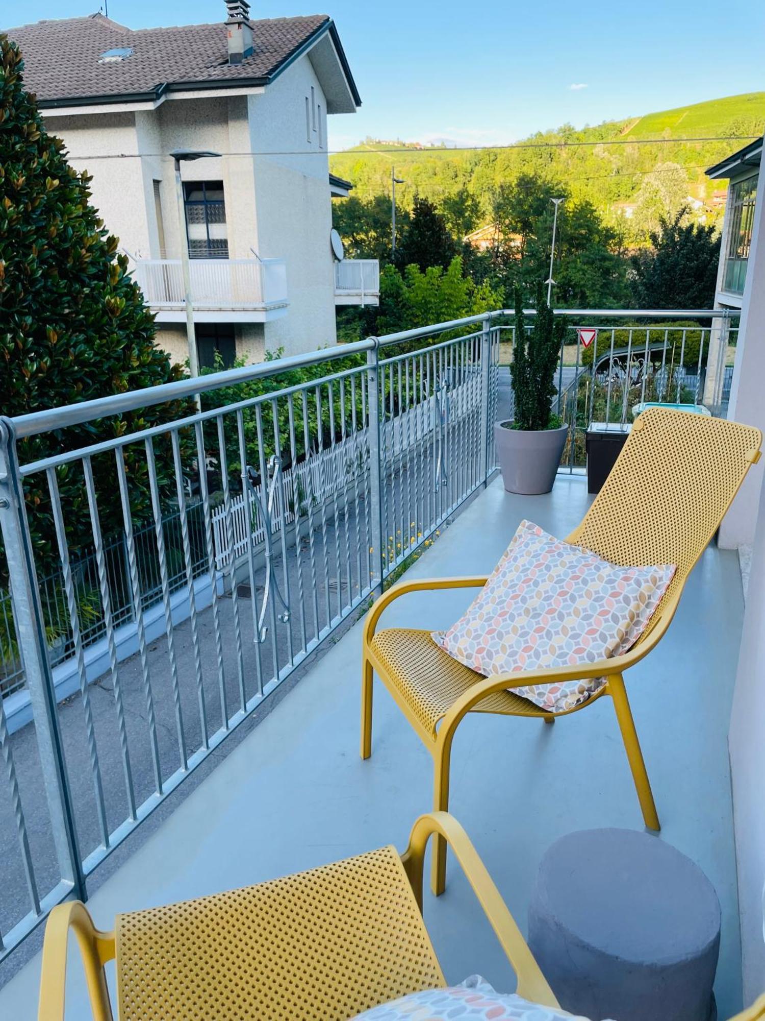 アルバ Casa Piero, Relax E Piscina Privata Tra Le Colline Delle Langheヴィラ エクステリア 写真