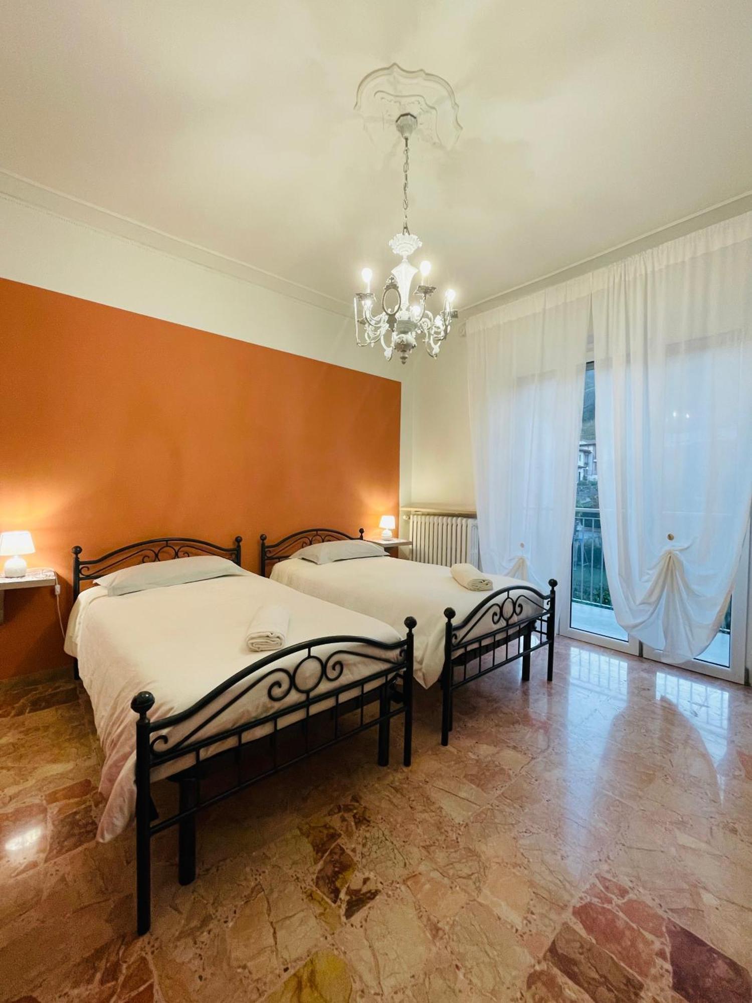 アルバ Casa Piero, Relax E Piscina Privata Tra Le Colline Delle Langheヴィラ エクステリア 写真